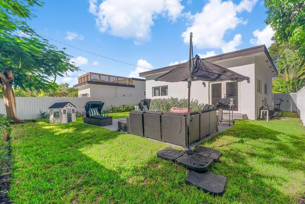 Stylish 4-Bedroom Near Downtown Fort Lauderdale Ngoại thất bức ảnh